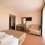 Hotel Esra And Family Suites