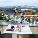 Ascot Hotel Bueyuekada