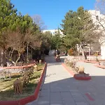 Floria Hotel