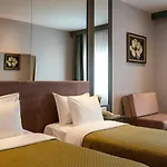 Oran Hotel