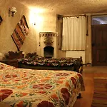 Kismet Cave House