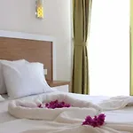 Harmony Side Hotel