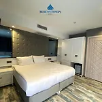 Hotel Blue Ottoman