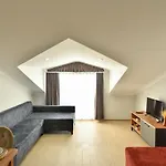 Cetkin Exclusive Apart