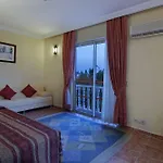 Larissa Sultan Beach