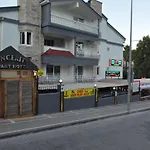 Sincerity Apart Hotel