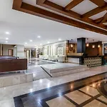 Ring Beach Hotel