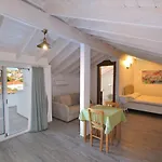Brothers Cesme Boutique Hotel