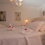 Karianda Hotel