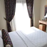 Ebruli Hotel Cunda
