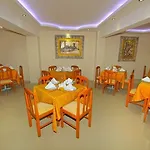 Aristo Hotel