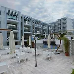 Captain Hotel