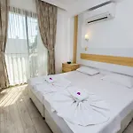 Defne Hotel