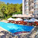 Annabella Park Hotel