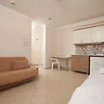 Cats Garden Studio And Apartments