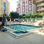 Bariscan Hotel