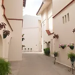 Queen\'S Park Goynuk Hotel