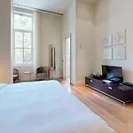 A\'Jia Hotel