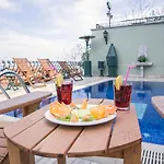 Hhk Hotel