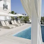 Ena Boutique Hotel & Residences