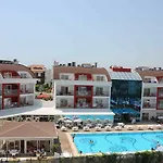 Side Rose Hotel