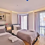 Business Life Hotel