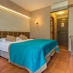 Aquarius Hotel