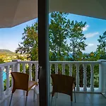 Senza Garden Holiday Club
