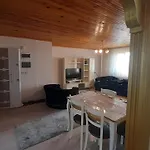 Nahif Suit Apart