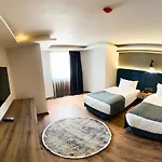 Nira Boutique Hotel