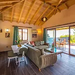 Villa My Heart Sauna And Indoor Heated Pool