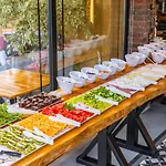 Lale Hotel