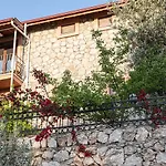 Casa Di Pietra