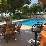 Asia Apart Hotel