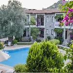 Olive Garden Apart Hotel