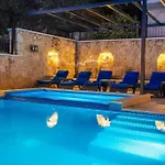 Fantastic Kalkan Villa With Heated Infinity Pool & Amazing Sea Views