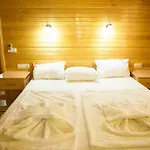 Dostlar Pension