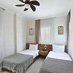 Lavinya Maison