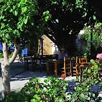 Melinda Pension & Restaurant