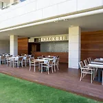 On\'Live Hotel
