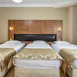 Elasophia Hotel