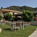 The One Club Hotel