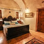 Cappadocia Eagle Cave Inn