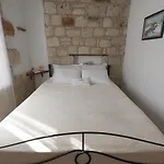 Moy Hotel