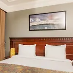 The Magnaura Palace Hotel