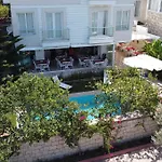 Lara Ilica Hotel
