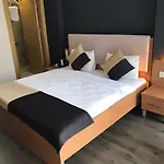 Carpe Diem Hotel