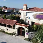Alacati Viola Hotel (Adults Only)