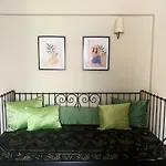 Mitos Hotel
