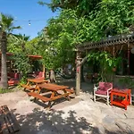 Kadir\'S Family House